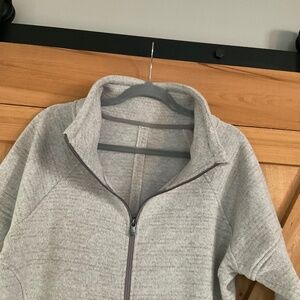 Prana Zip up jacket. Women. XL, Oatmeal color, beautiful details